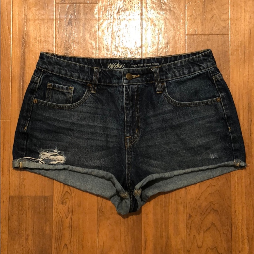 Mossimo Denim high rise short shorts.